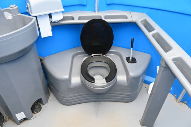 Best Porta potty rental near me  in Madison Heights, VA